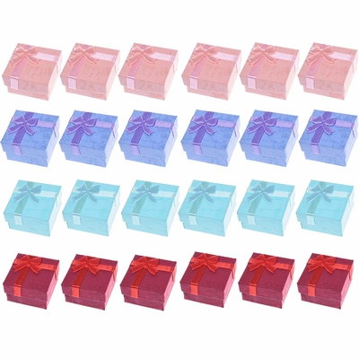 24pcsはリング/イヤリング/宝石類のための色の紙箱の正方形パターンを分類しました